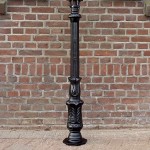E26. Plantdeco + lanterne hexagonal petit. 170 cm