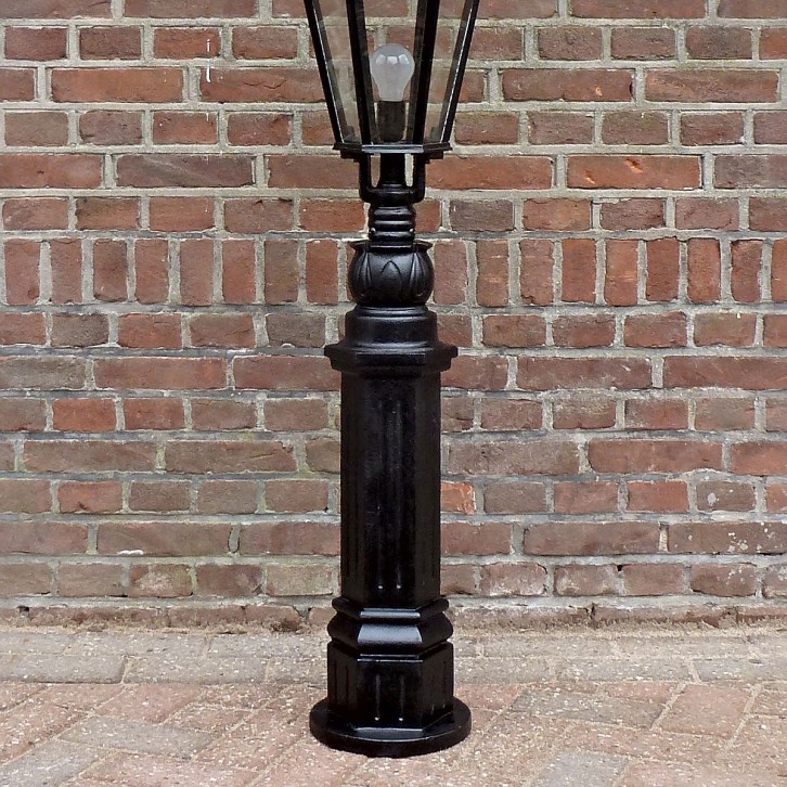 E17. M8 + lanterne hexagonal petit. 130 cm