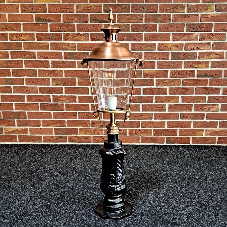 E281. Plantdeco + lanterne cuivre rond 60. 100 cm