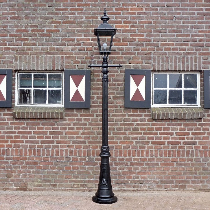 E80. Rotterdam + support d'échelle droit + lanterne carré grand. 261 cm